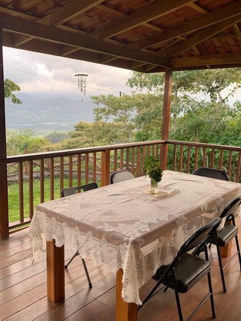 לינה וארוחת בוקר Paraíso Finca Estacion Descansos מראה חיצוני תמונה